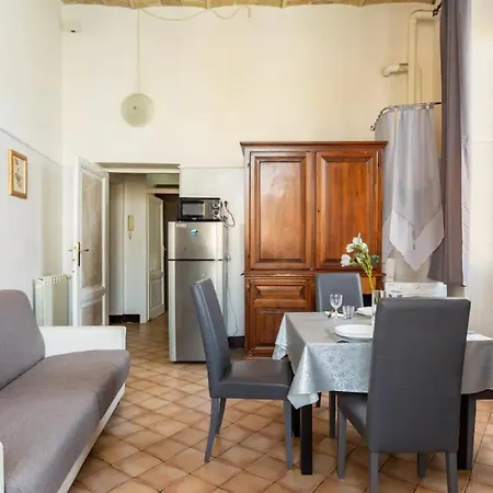 3b Domus St Peter Centro Daire